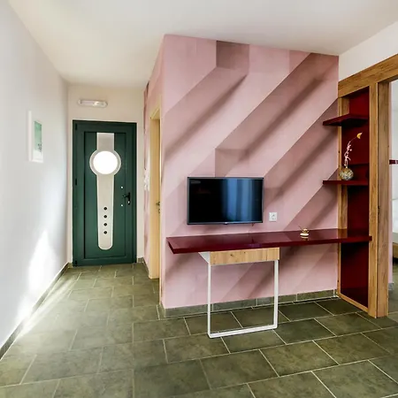 Apartamento Village Esperia Potos