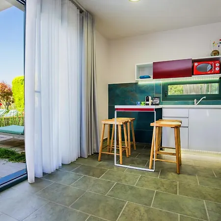 Village Esperia Apartment Potos