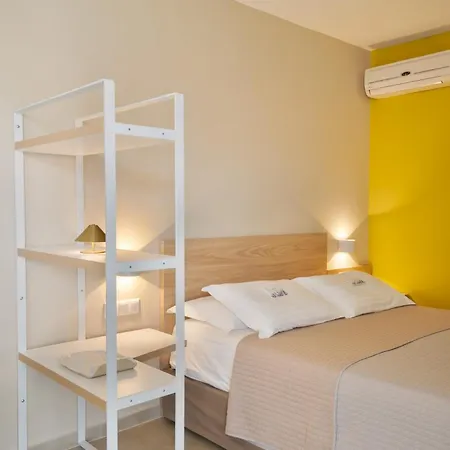 Village Esperia * Potos