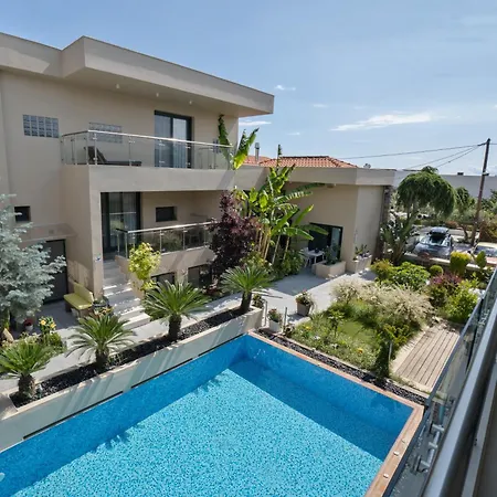 Village Esperia דירה