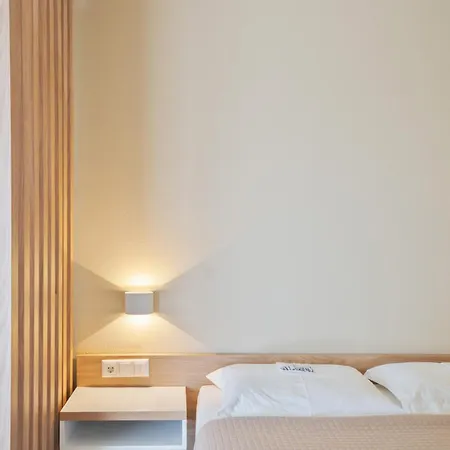 Apartamento Village Esperia Potos