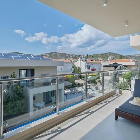 Village Esperia Apartment